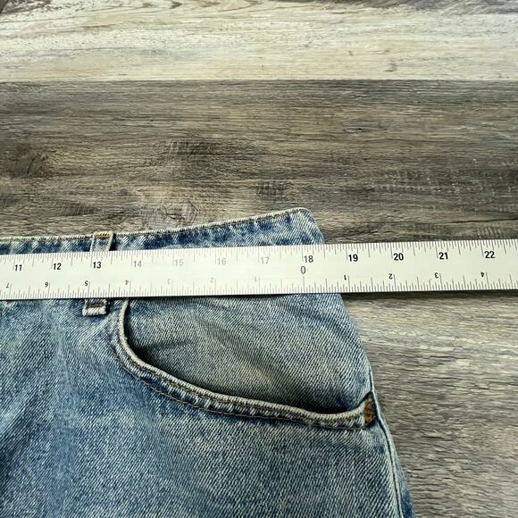 Vintage 90s Levis 550 Red Tab Light Wash Blue Mens 38 Relaxed Fit Denim Shorts - Picture 6 of 10